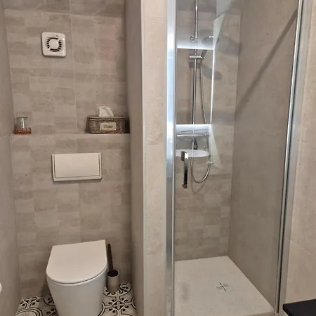 La Ferme Des Eglantines 3* Нивель